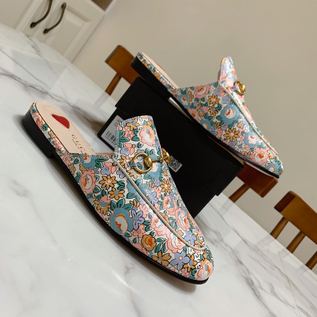 Gucci shoe340
