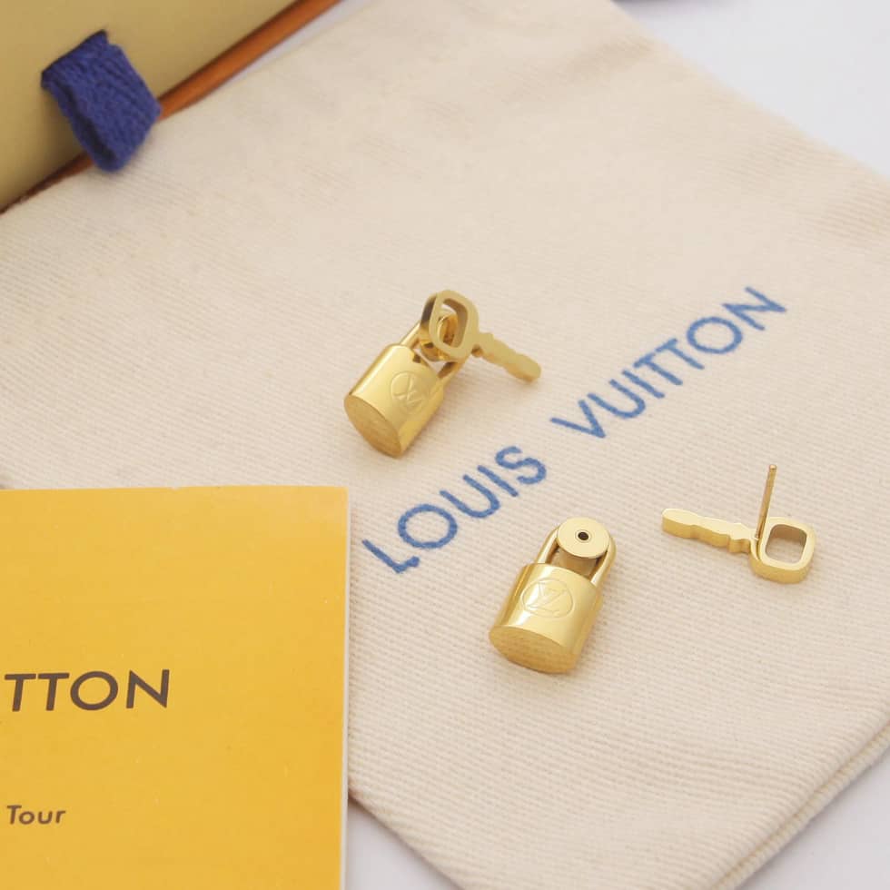 Louis Vuitton Imitation Designer Earrings Wholesale
