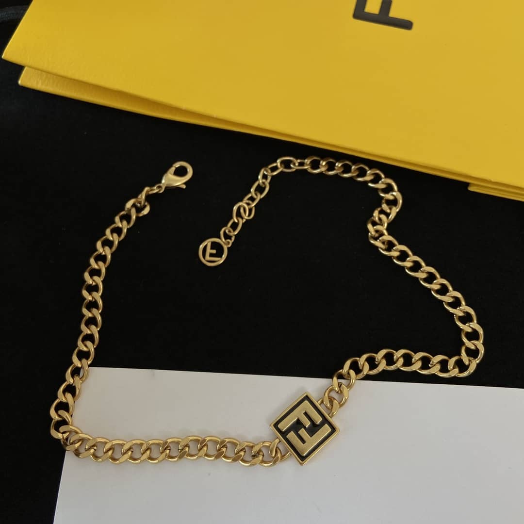 Fake Fendi Designer Necklace Wholesale