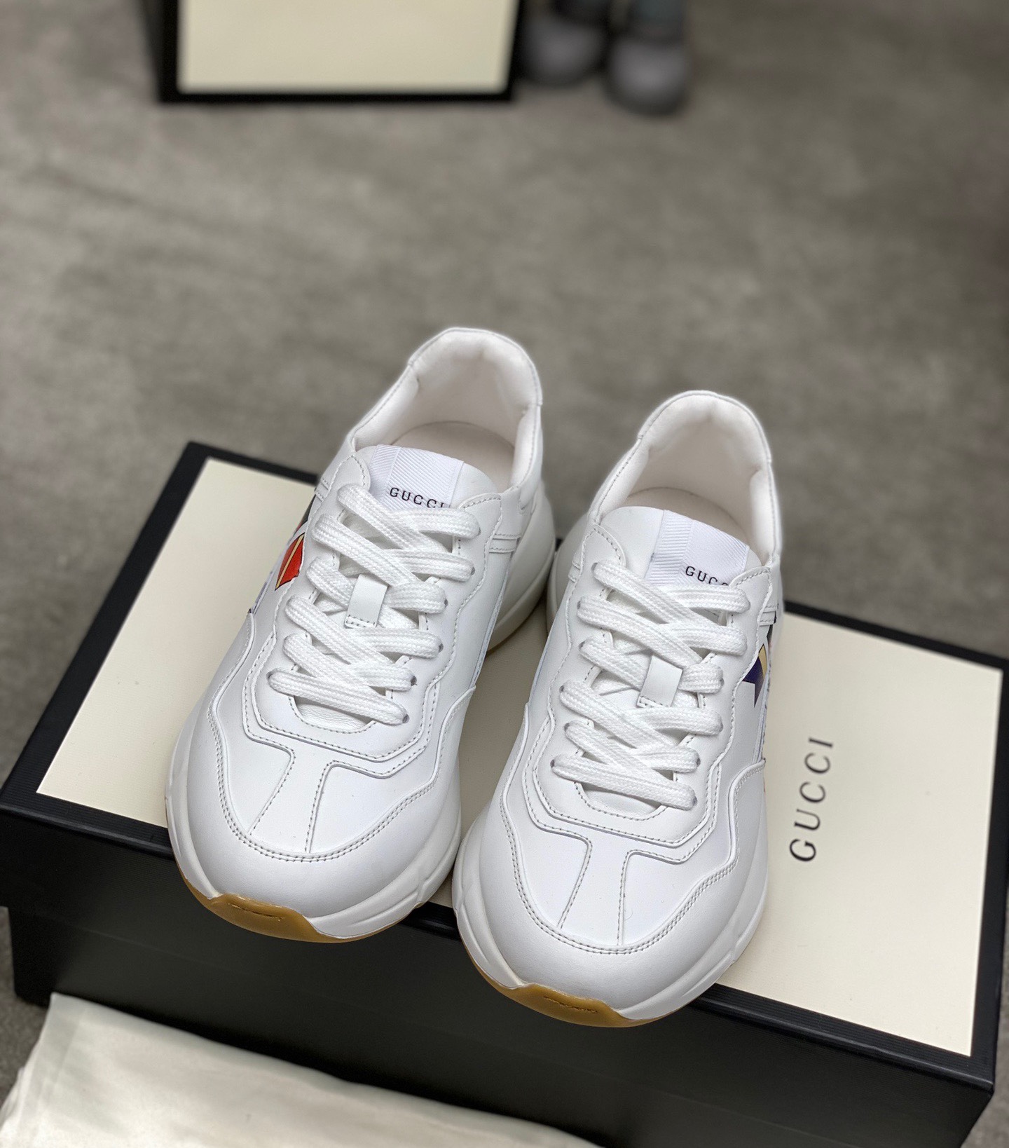 Gucci shoe55