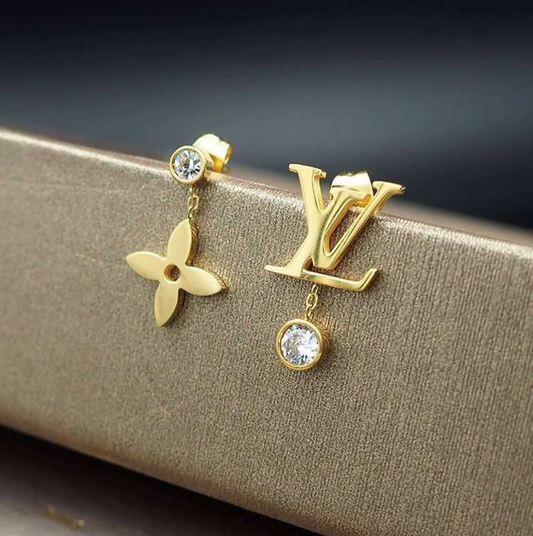 Louis Vuitton Best AAA Replica Earrings