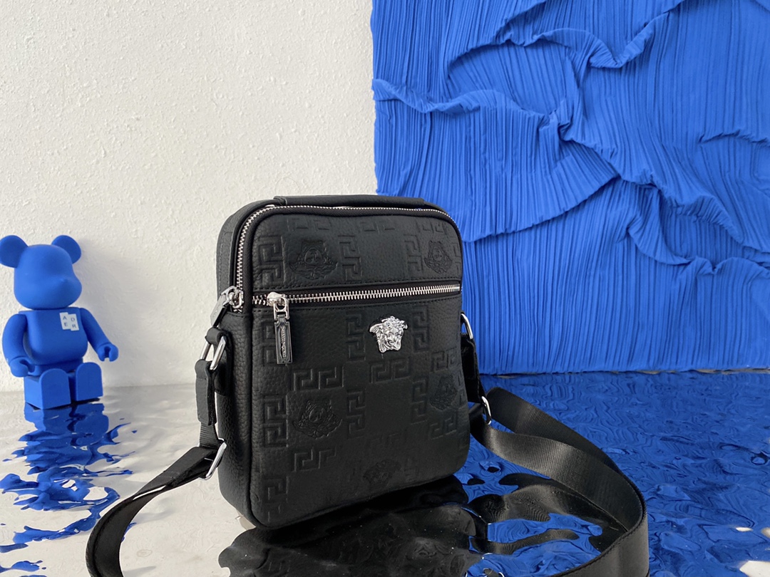 Versace #54983 Men Fashion Messenger Bags