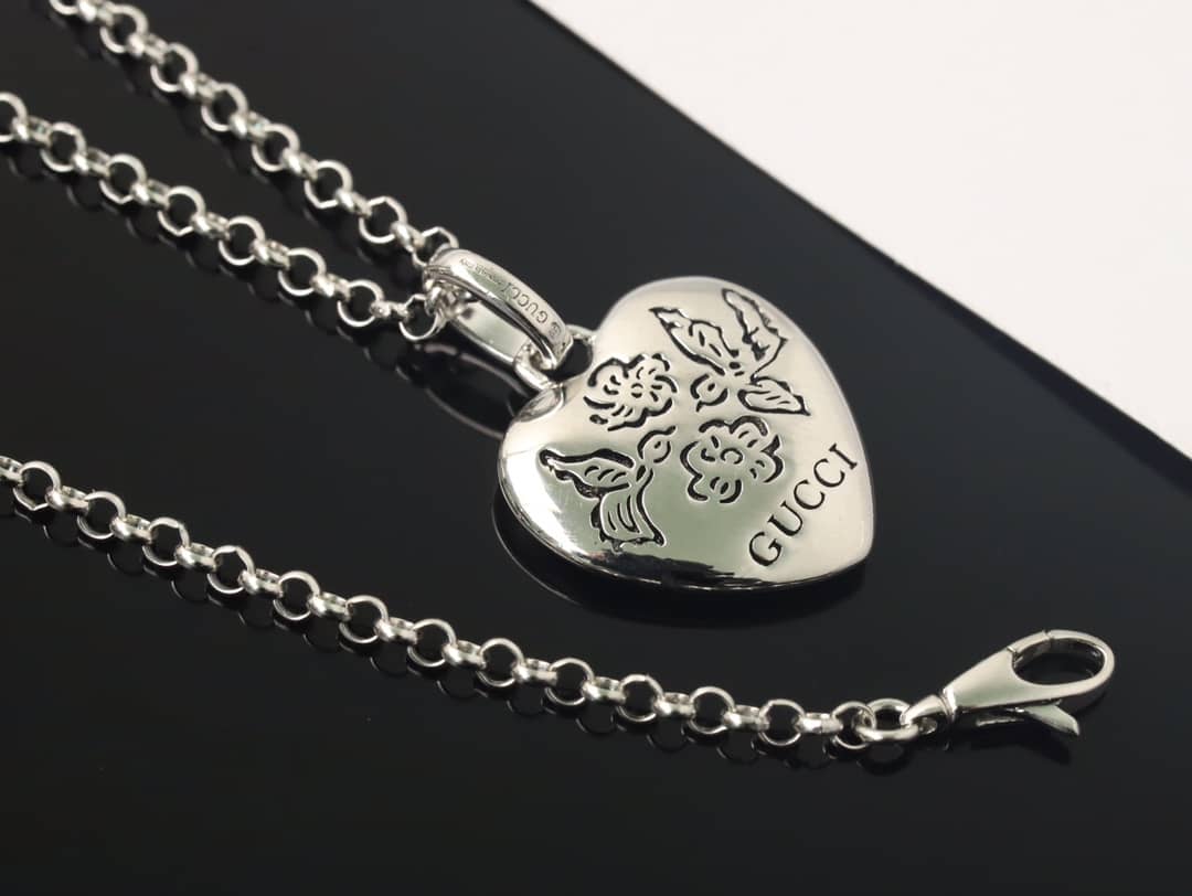 Wholesale Gucci Logo Necklace