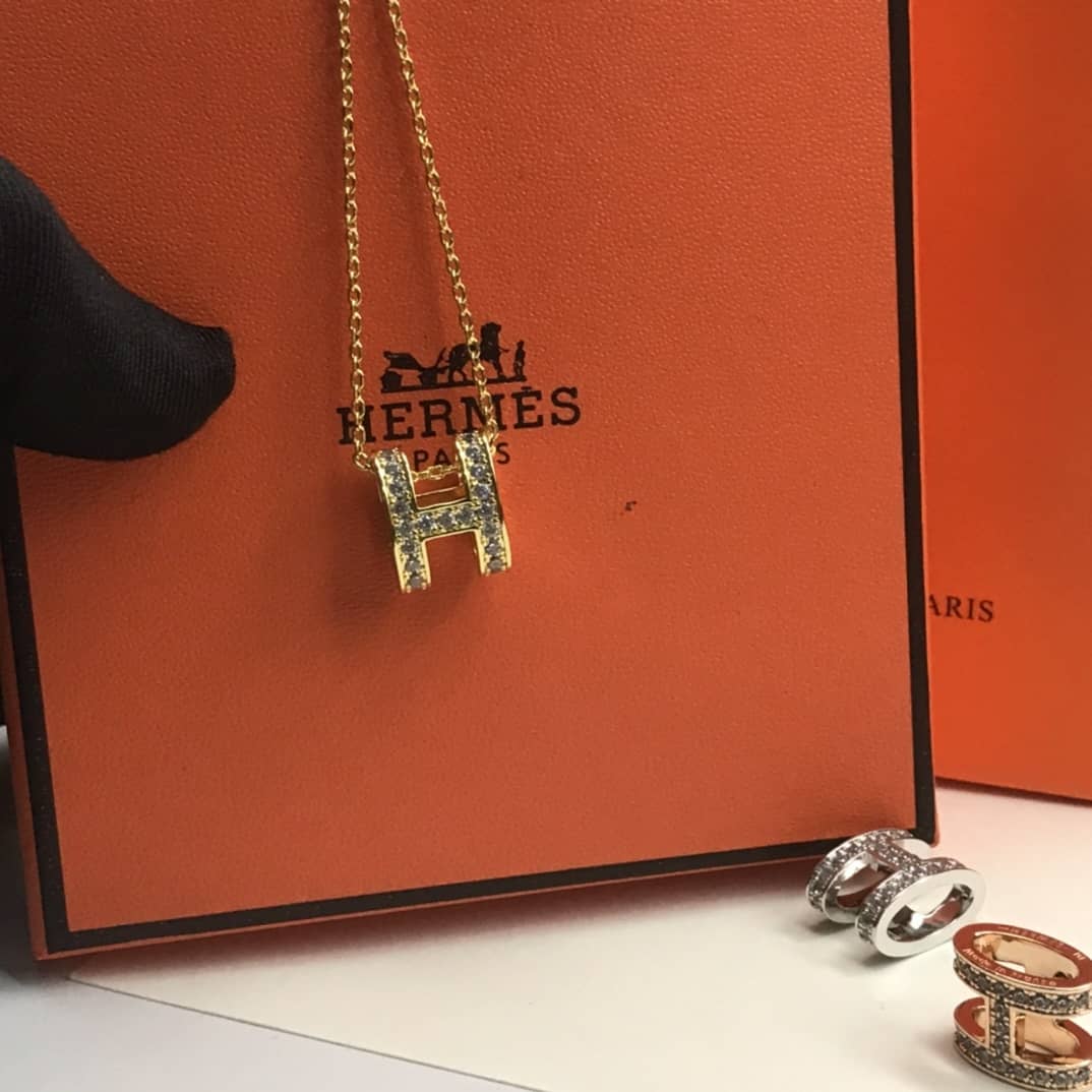 Fake Hermes Logo Necklace