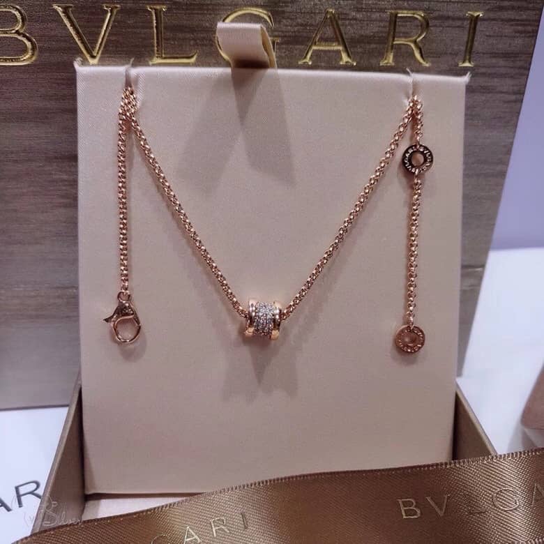 7 Star Bvlgari Necklace