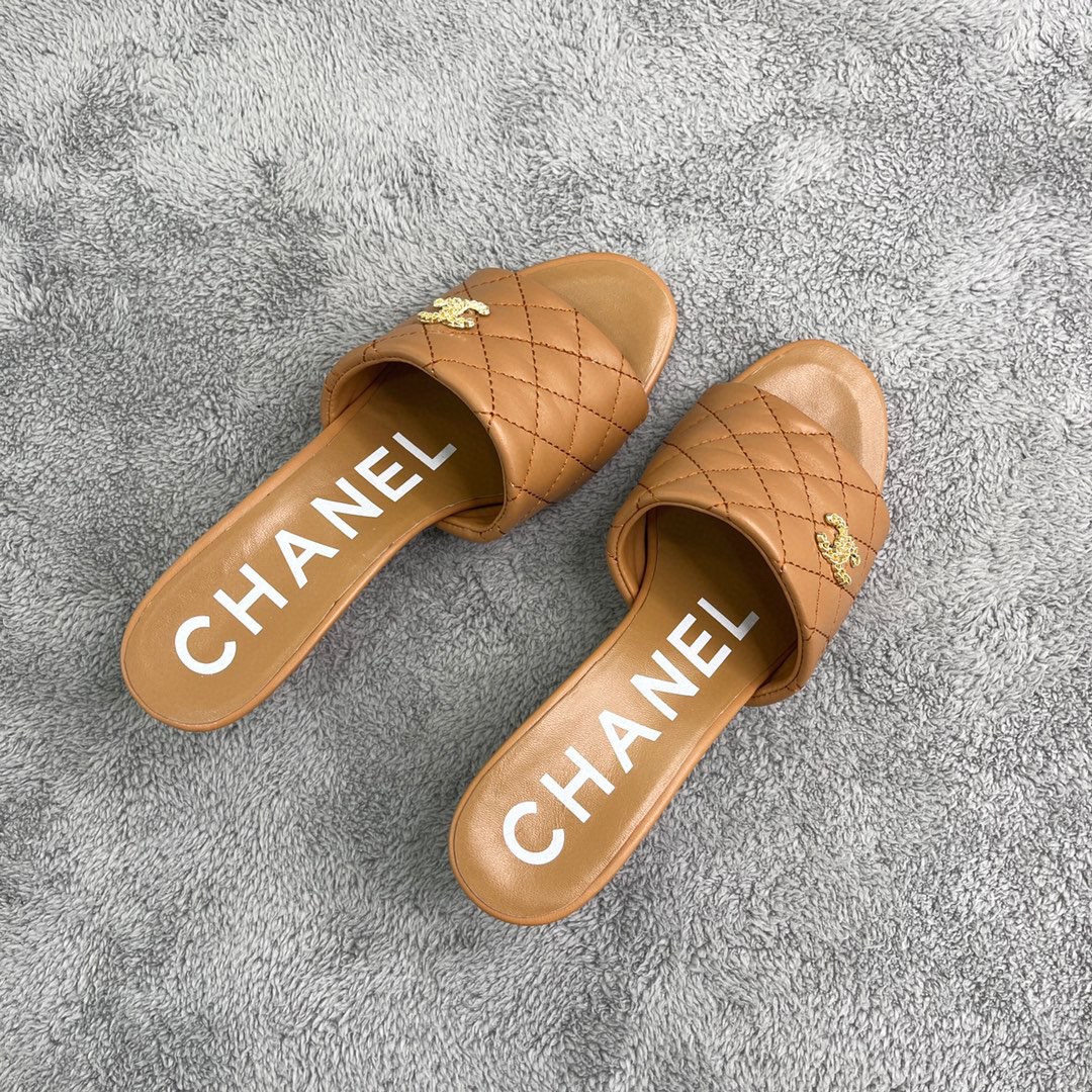 Chanel Shoes90