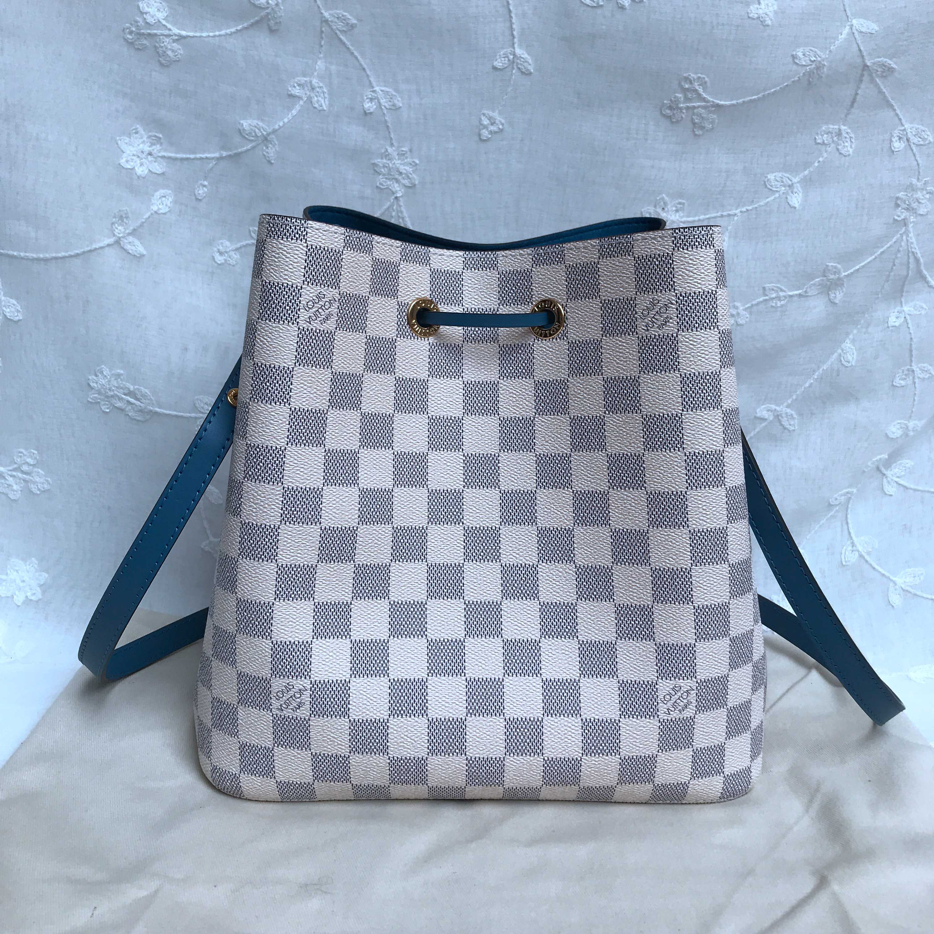 LV NEONOE MM N40213