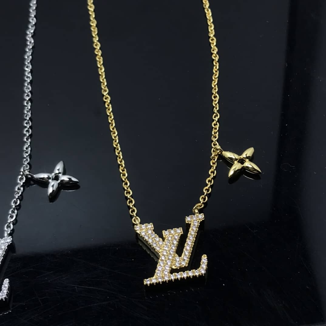 Louis Vuitton Imitation Designer Necklace Wholesale