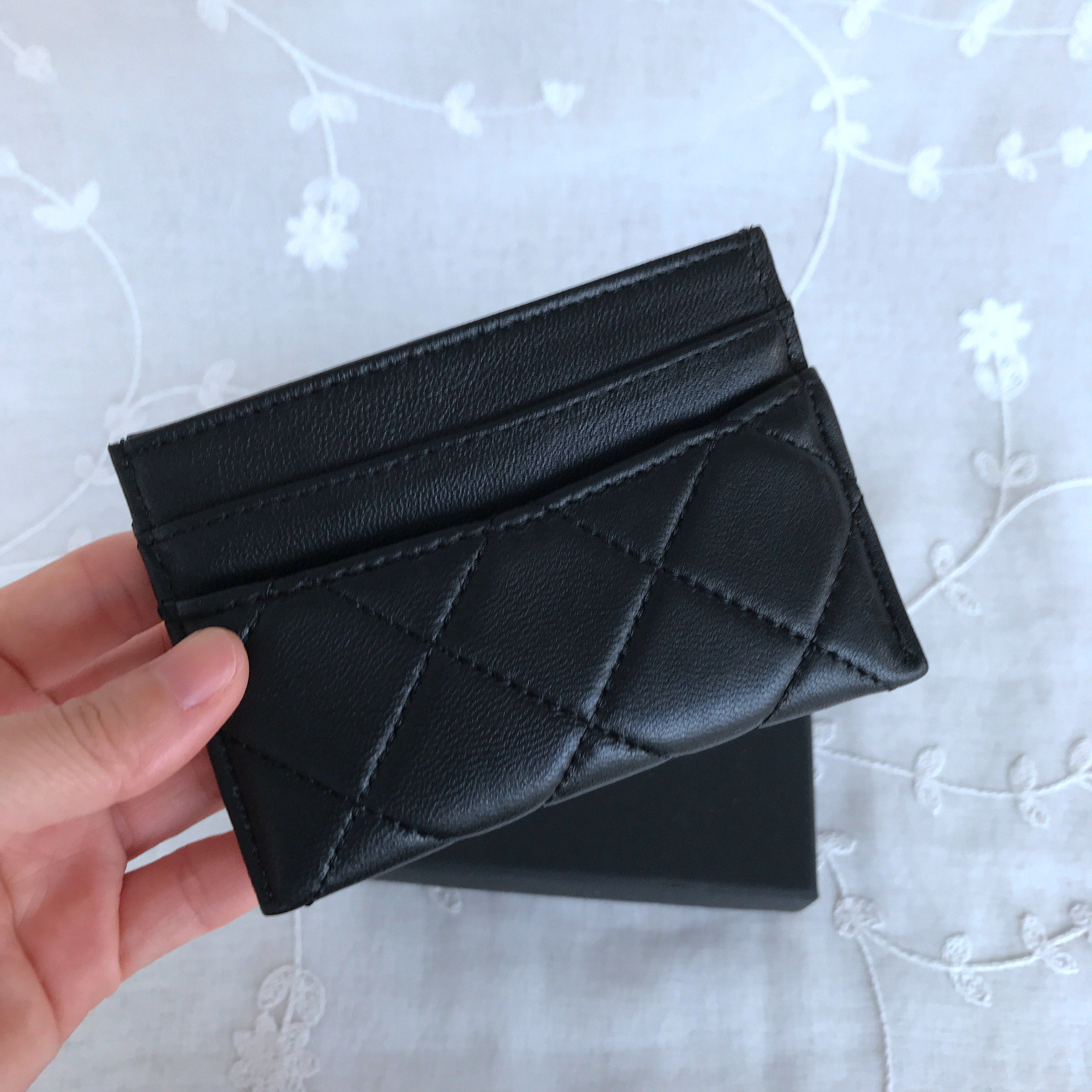 Chanal cardbag