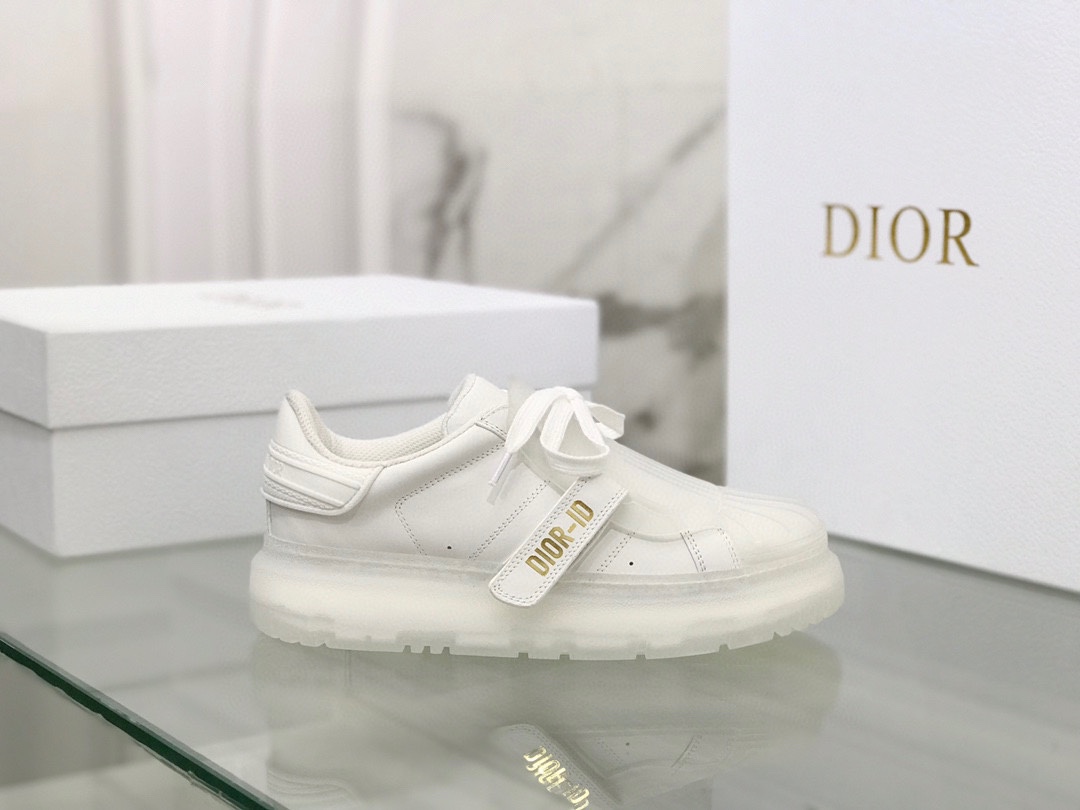 Dior shoes301