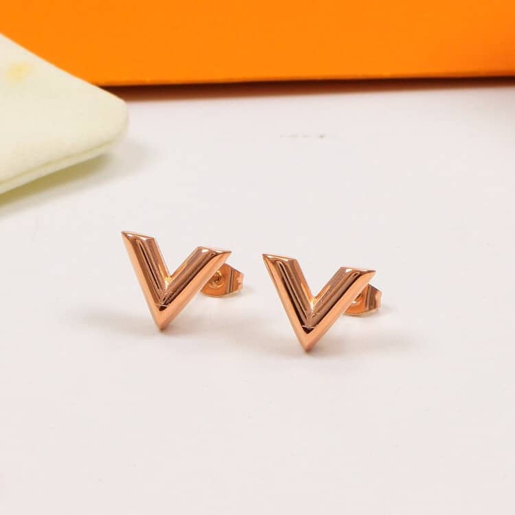 Wholesale Louis Vuitton AAA+ Earrings