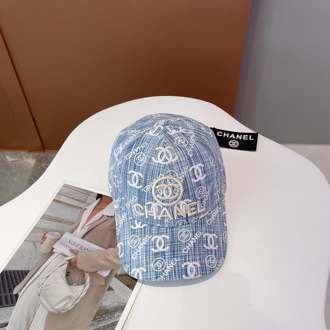 Embroidered Print Letters Baseball Cap
