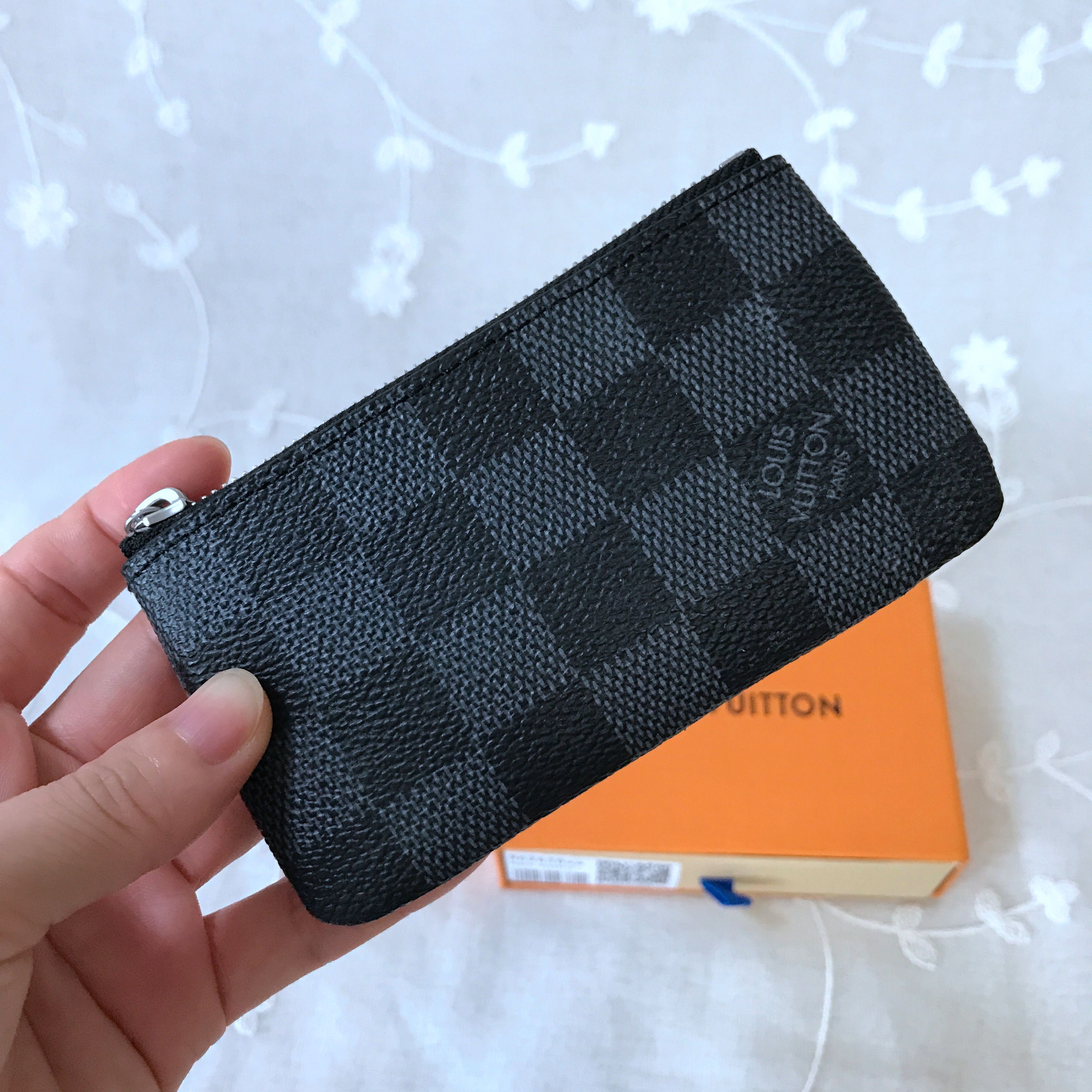 LV Wallet  M62650