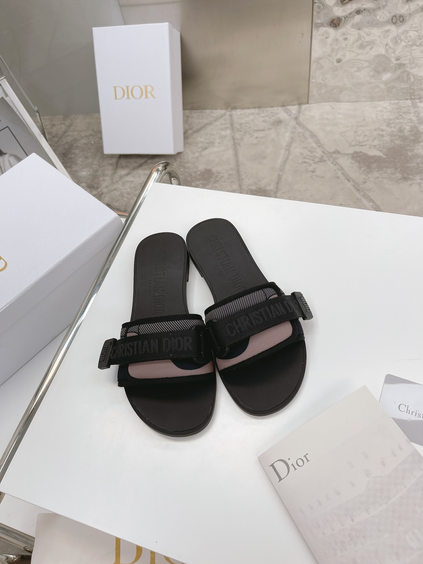 Dior shoes76