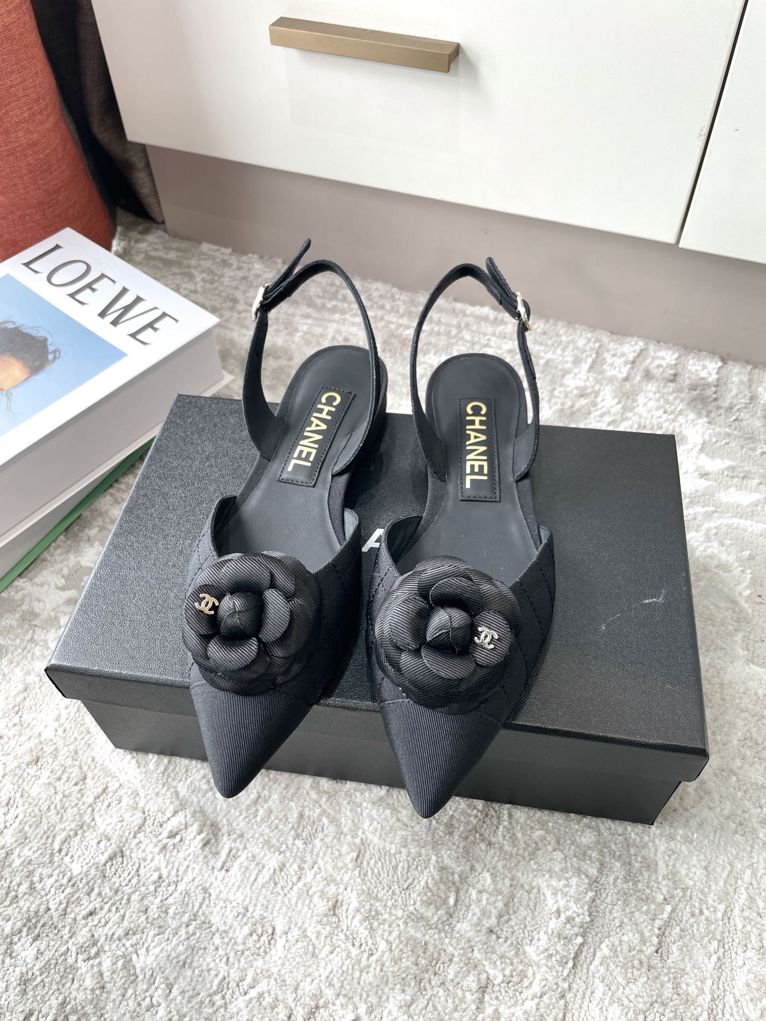 Chanel Shoes259