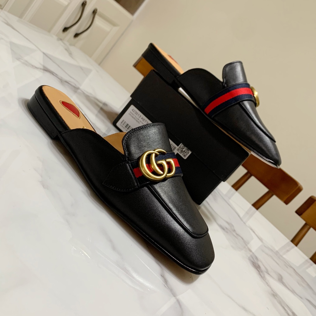 Gucci shoe356