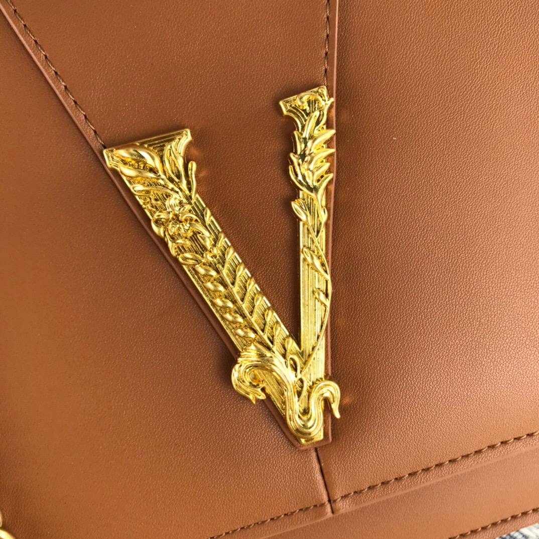 Versace AAA Quality Messenger Bags #790364