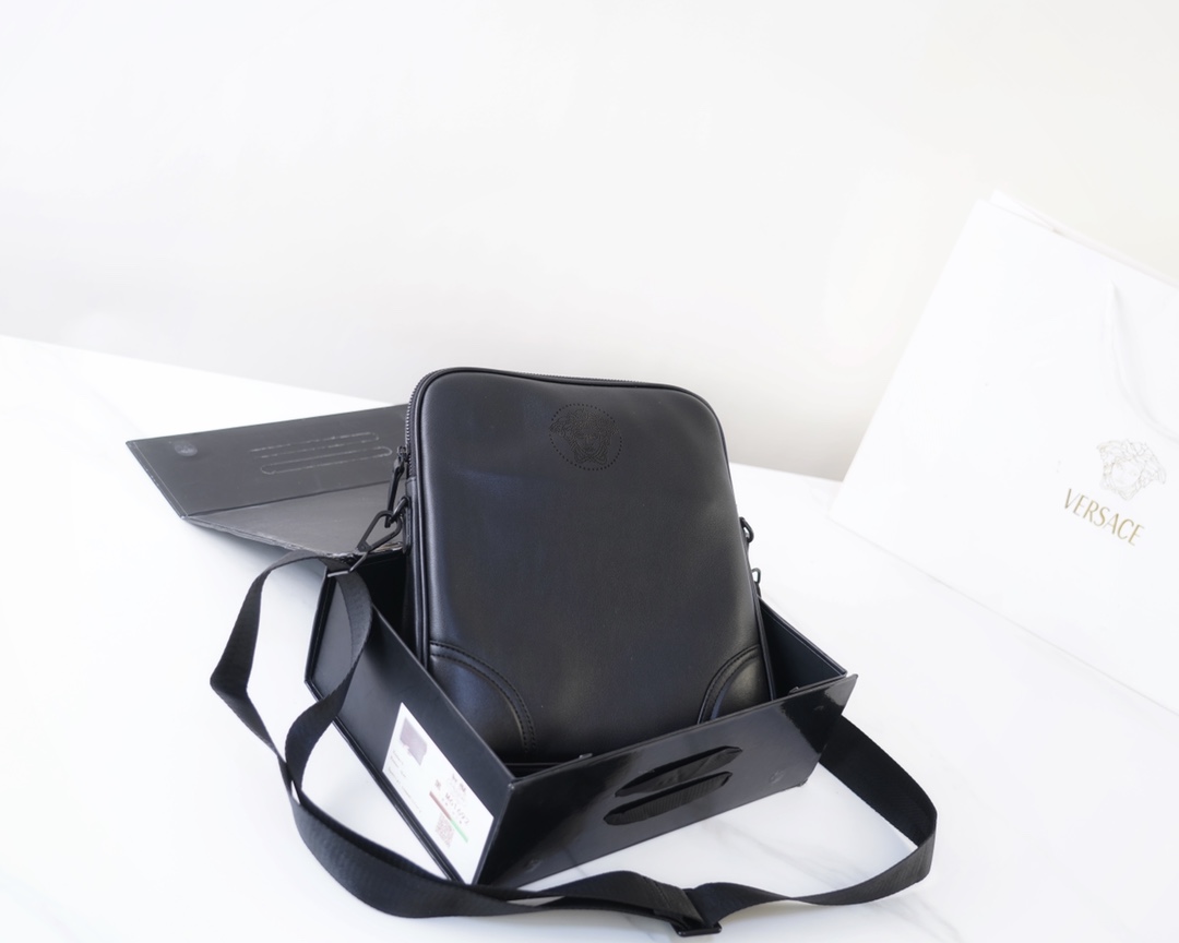 Versace #69543 Fashion Messenger Bags