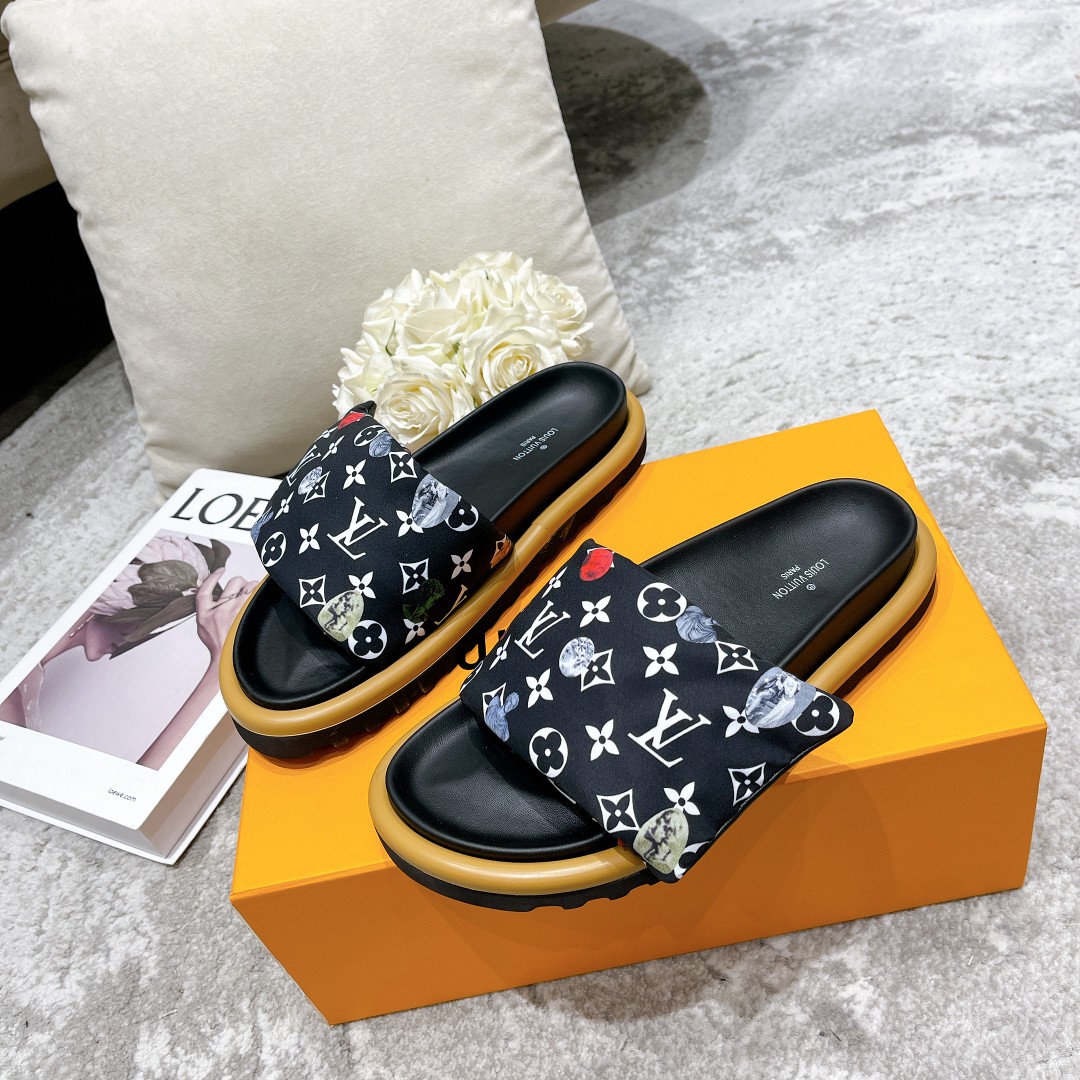 LV shoes35