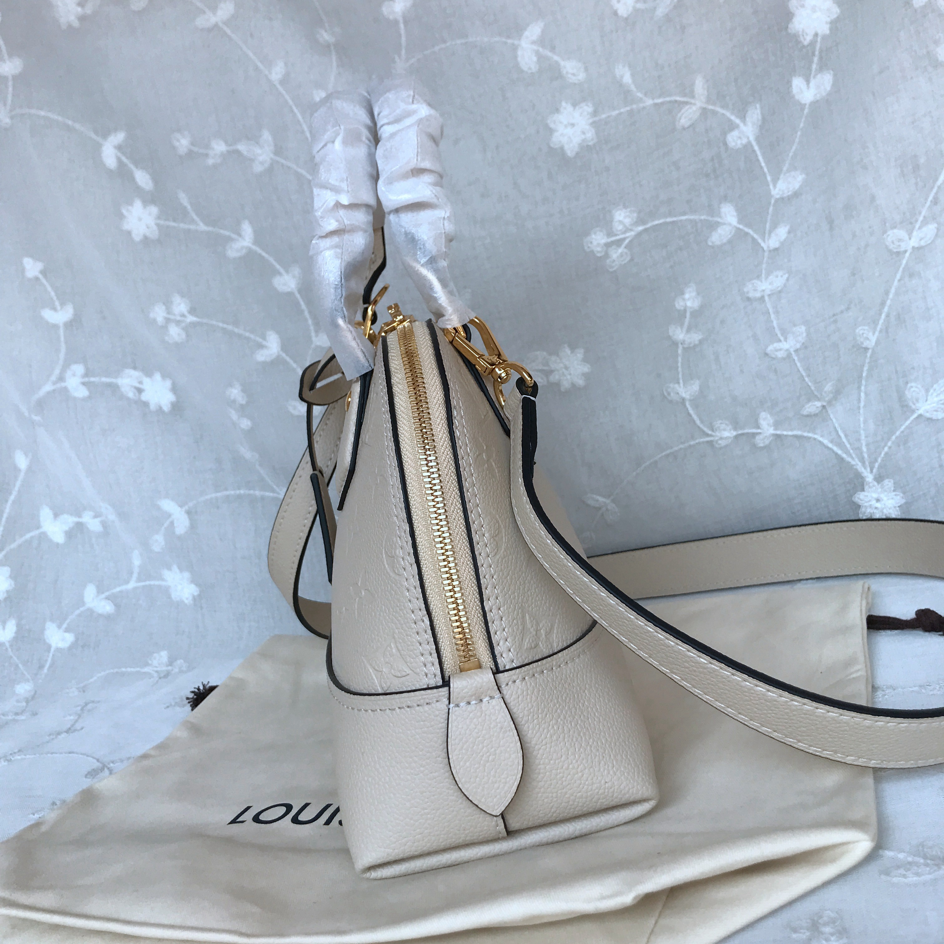 LV NEO ALMA BB M44858  M44829