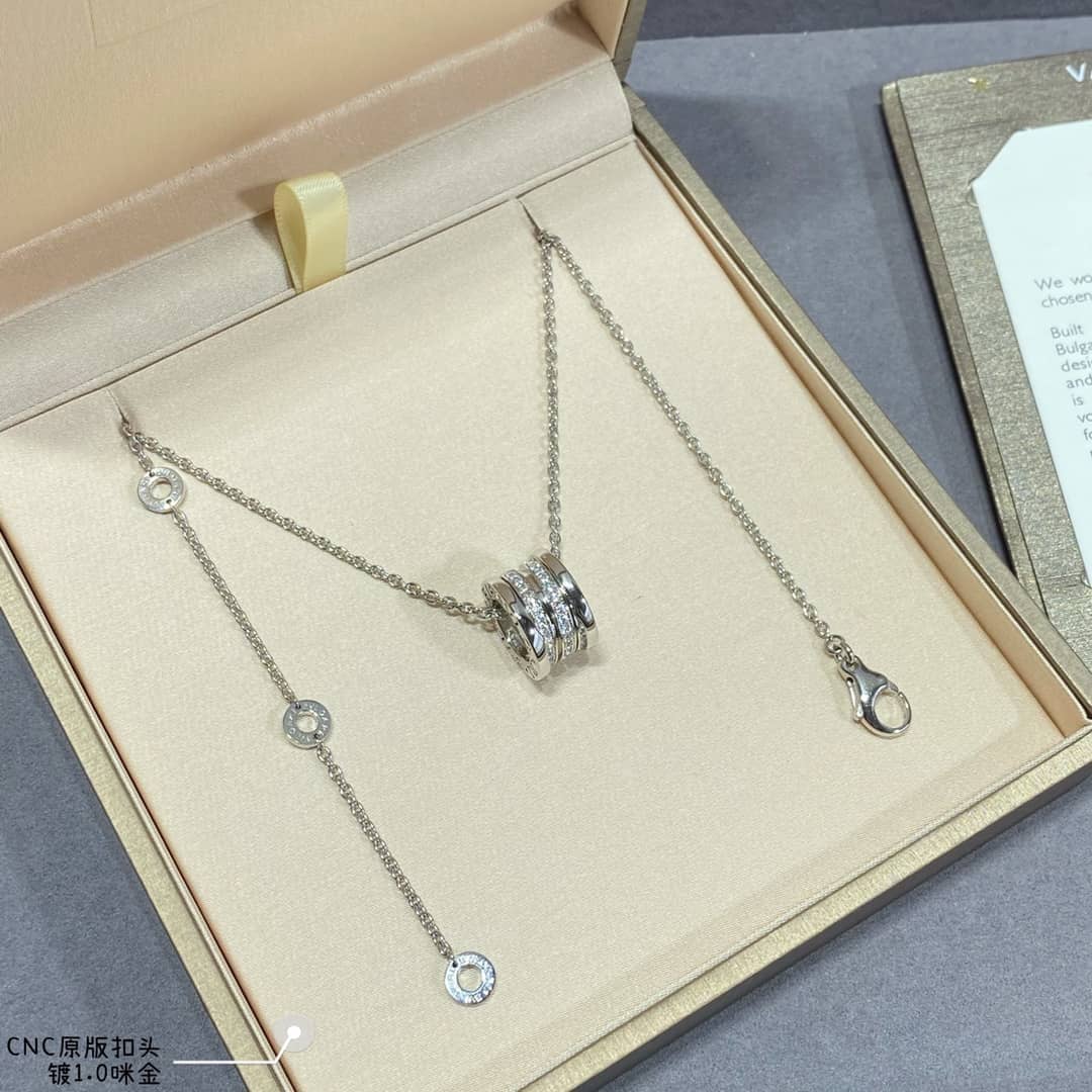 Fake Bvlgari Logo Necklace