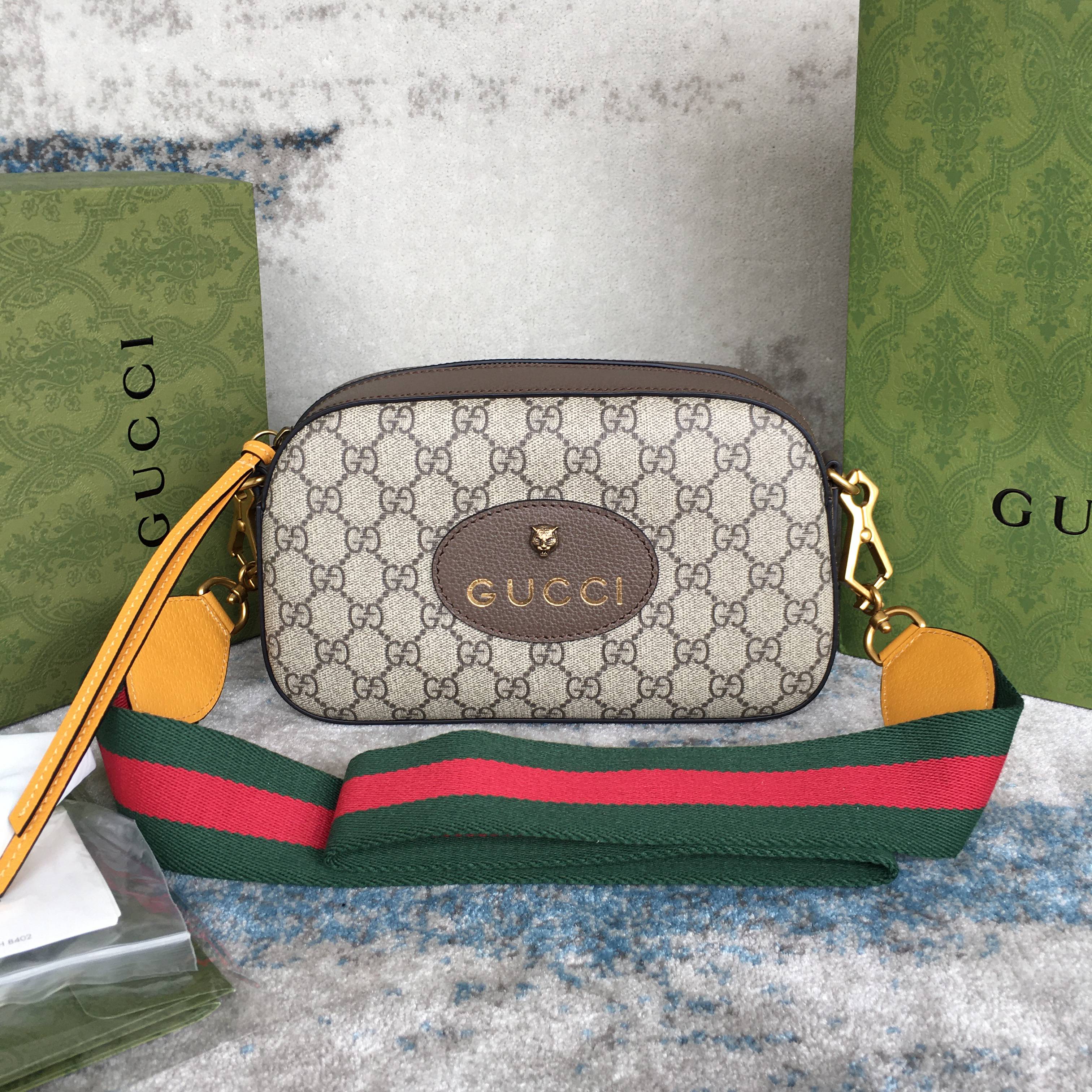 Gucci Neo Vintage Supreme messenger bag 476466