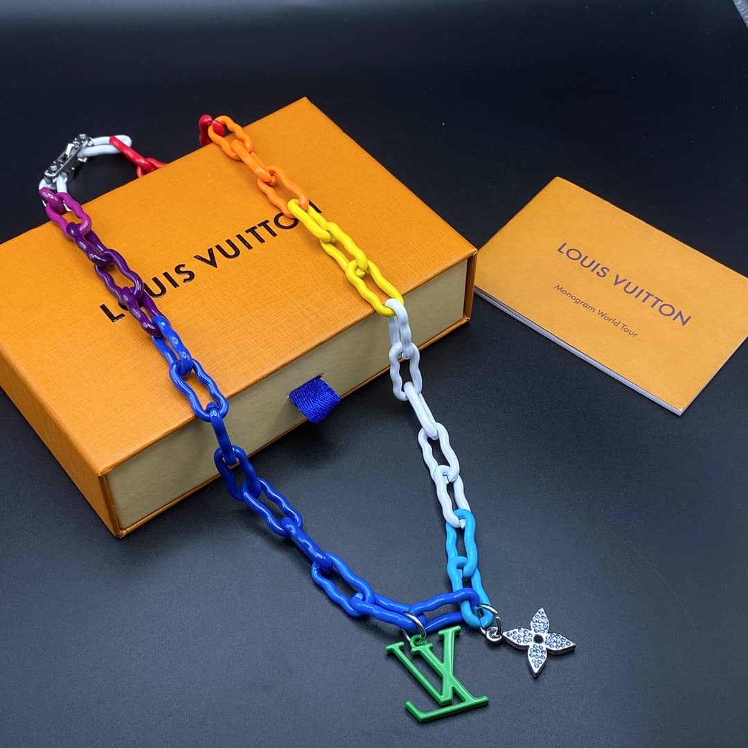 High Quality Louis Vuitton Replica Necklace
