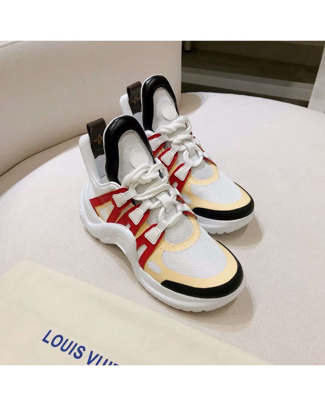 LV shoes341