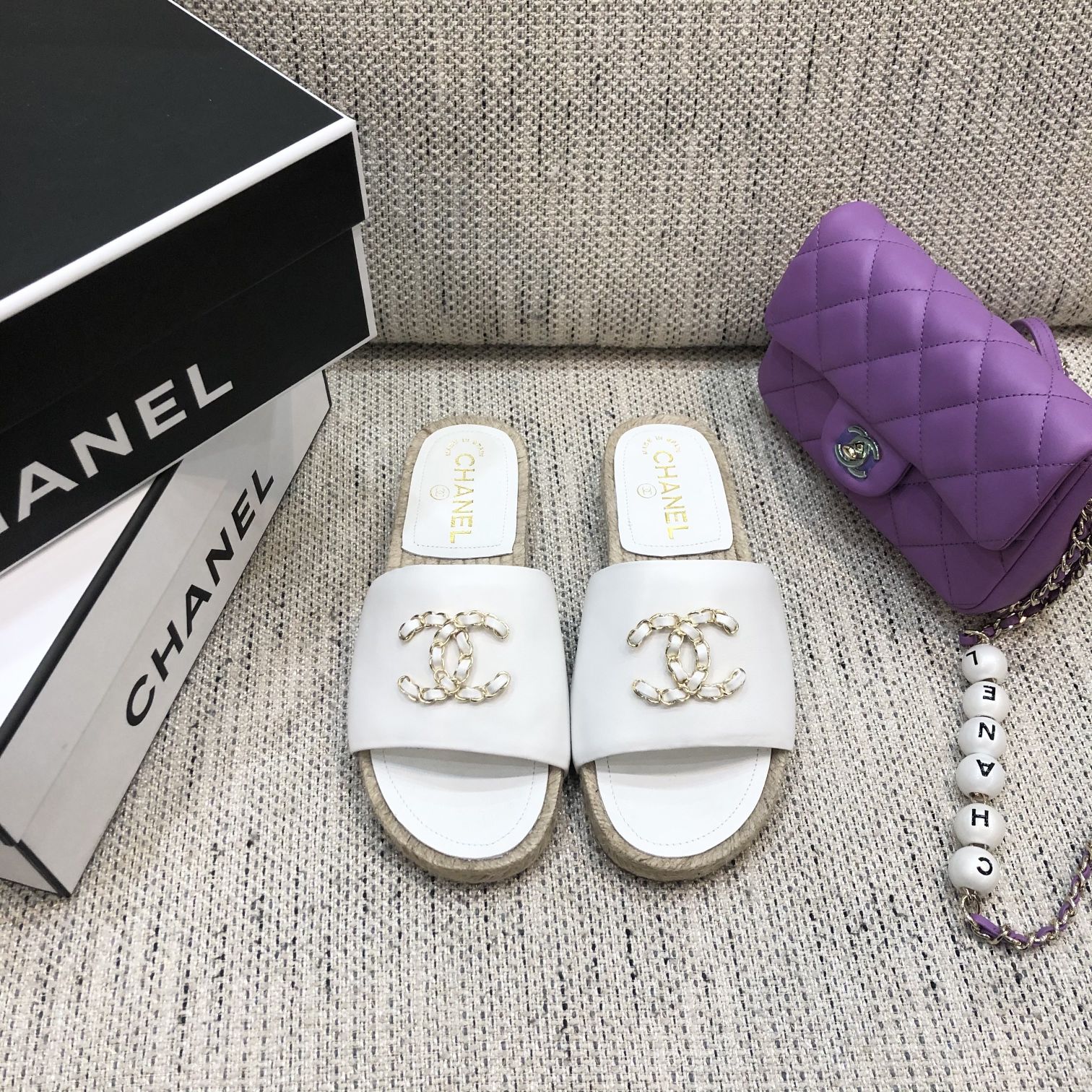Chanel Shoes472