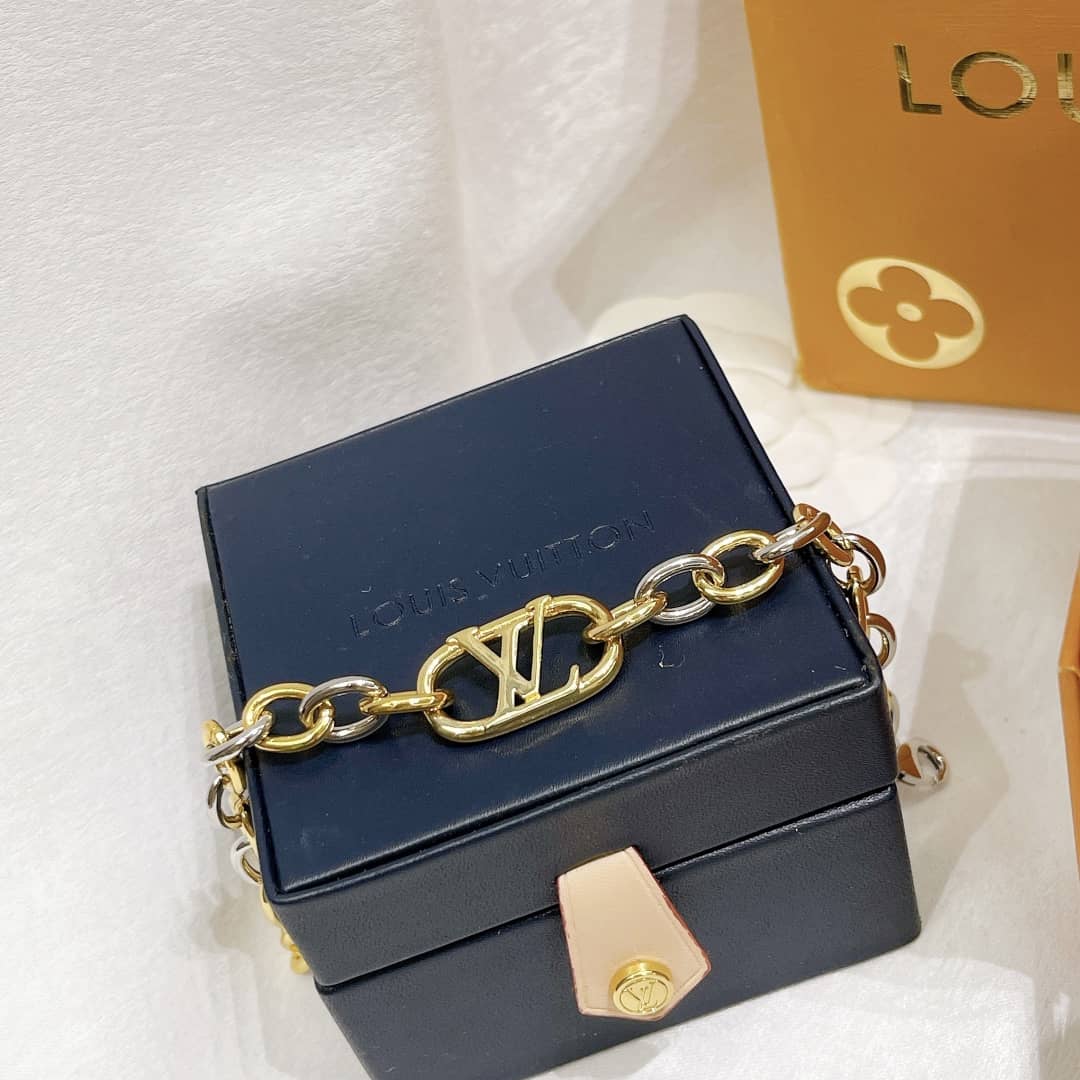 Louis Vuitton Bracelet First Copy