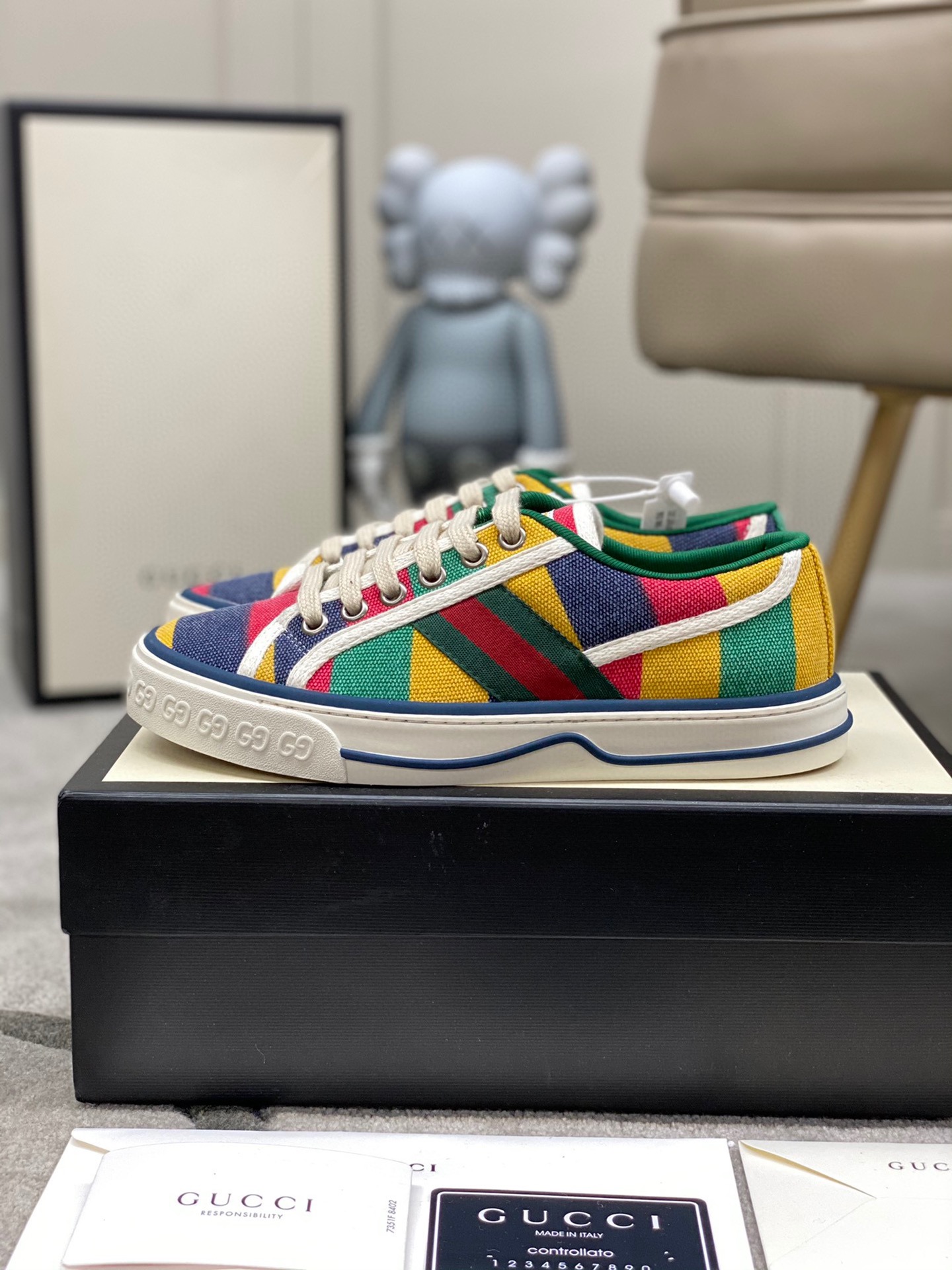 Gucci shoe213