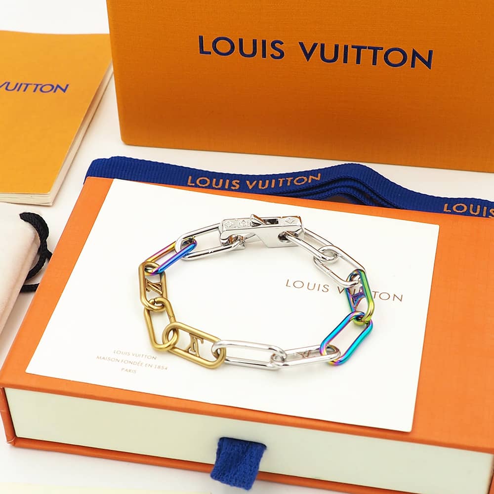 Fake Louis Vuitton Designer Bracelet Wholesale