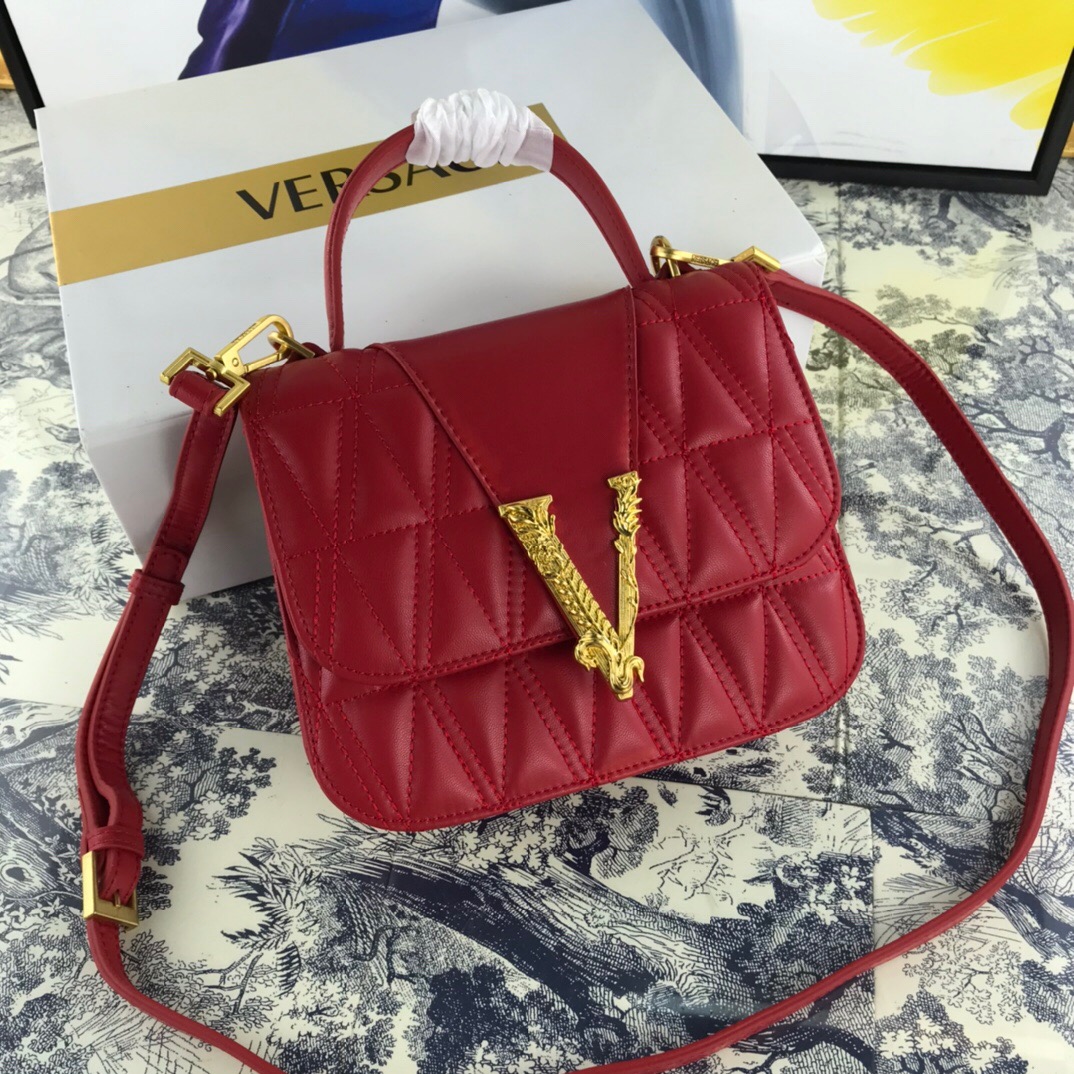Versace AAA Quality Messenger Bags #784899