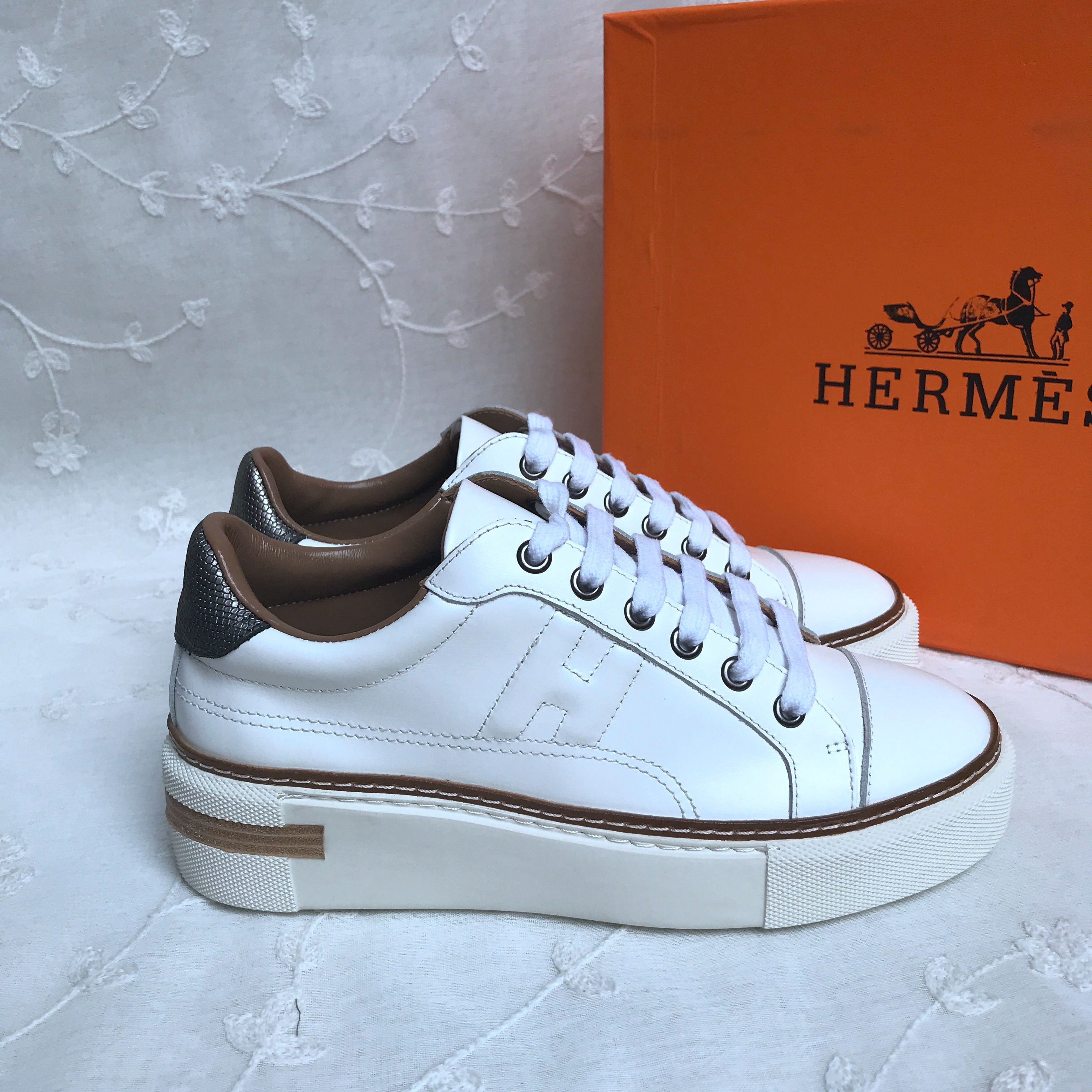 Hermes Casual Shoes 832300