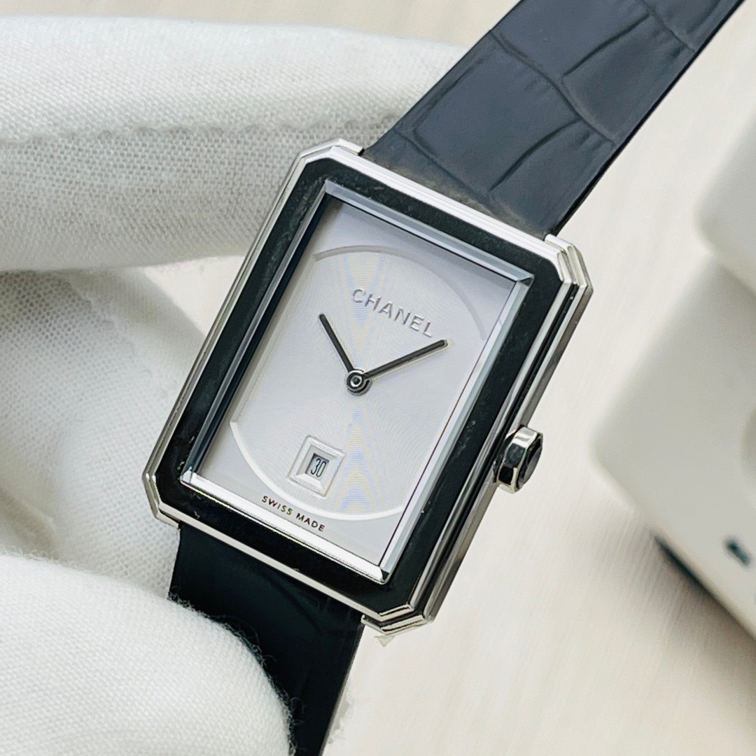 Chanel BOY FRIEND series H6954 watch