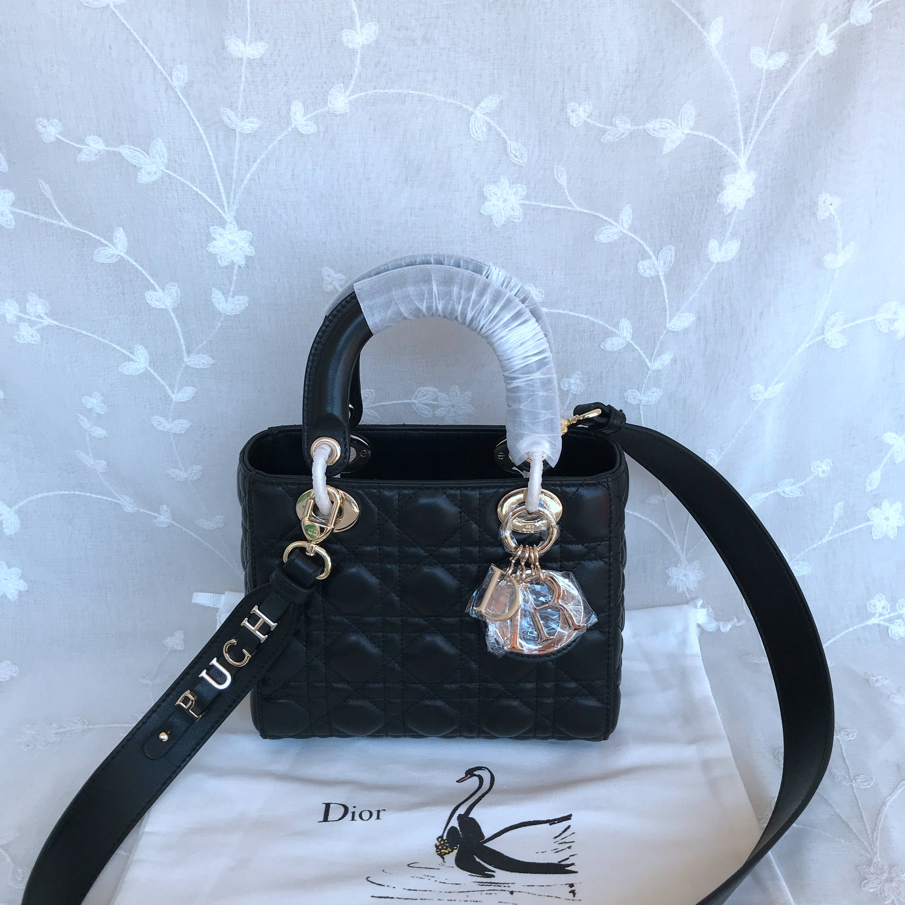 LADY DIOR MATTE CALFSKIN BAG 20cm m0532