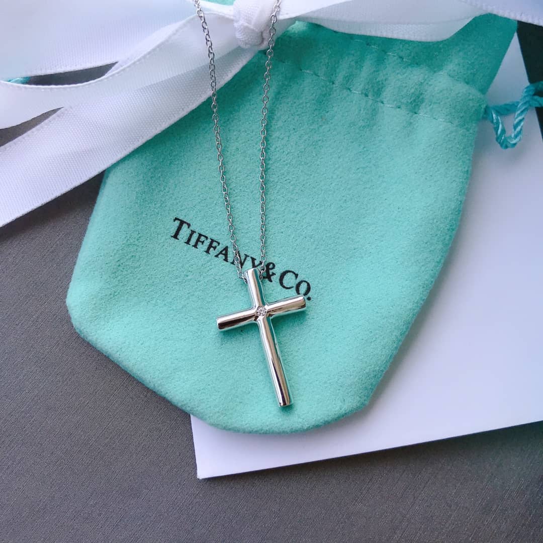 Wholesale Tiffany Logo Necklace