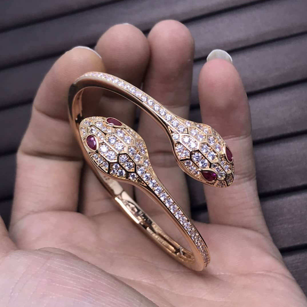 7 Star Bvlgari Bracelet