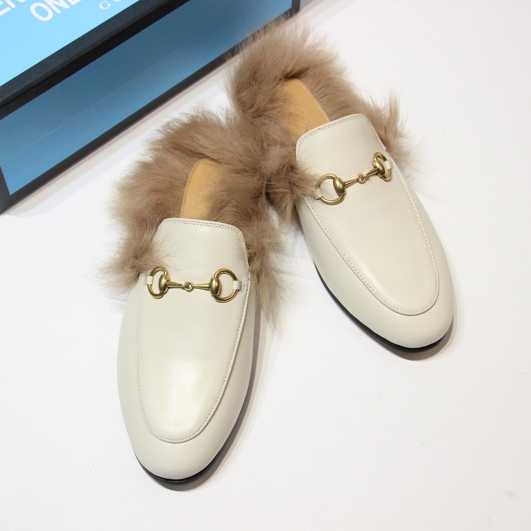 Gucci Hairy slippers 428194