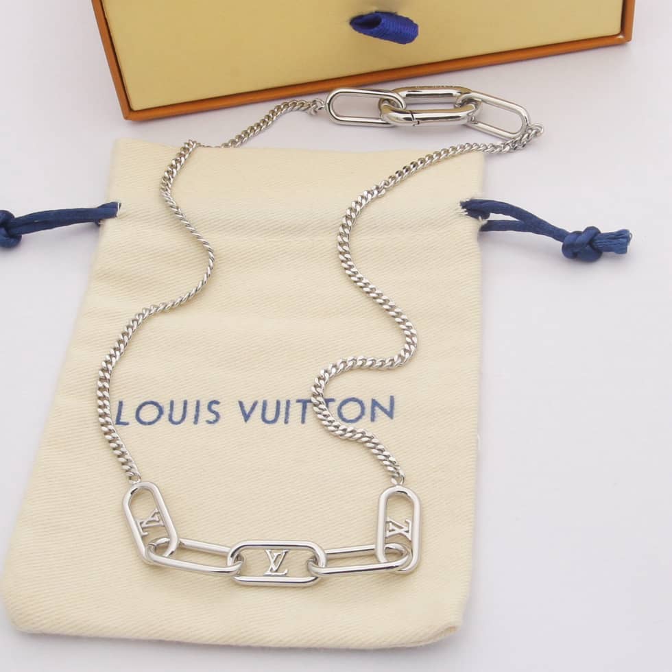 7 Star Louis Vuitton Necklace