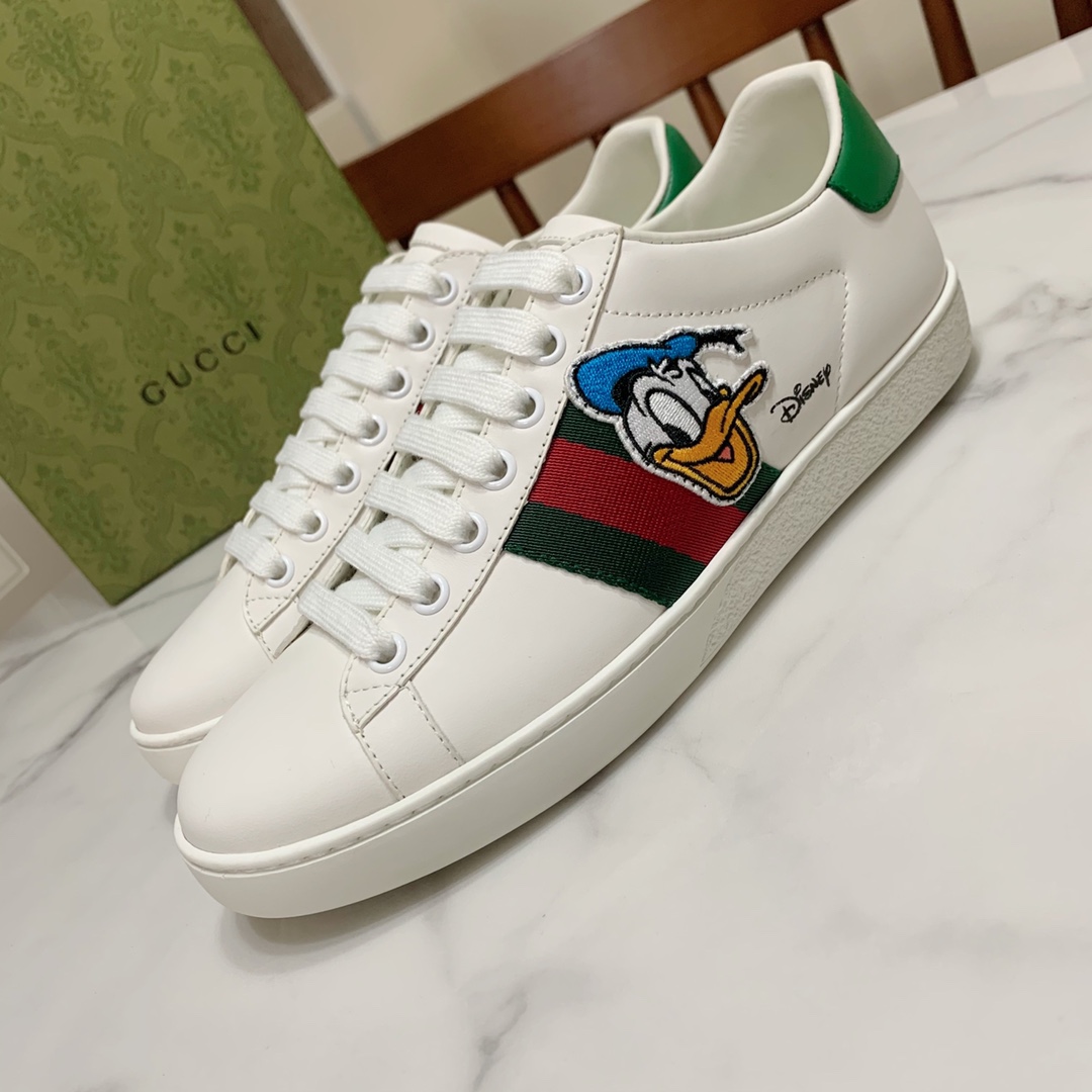 Gucci shoe185