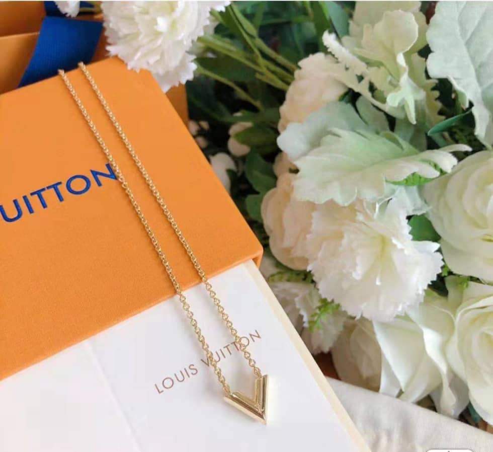 Best Louis Vuitton Classic Necklace