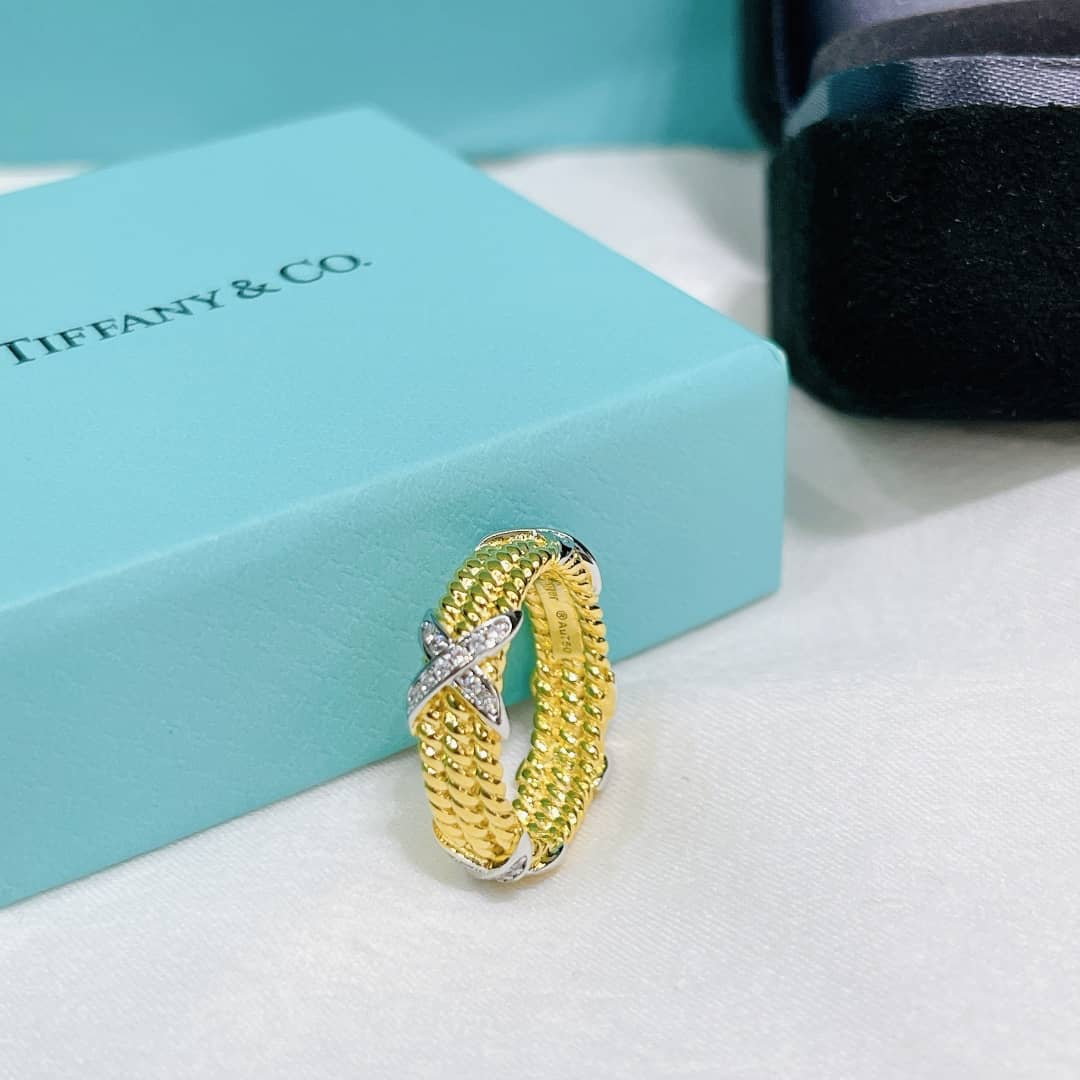 Best Tiffany Classic Ring
