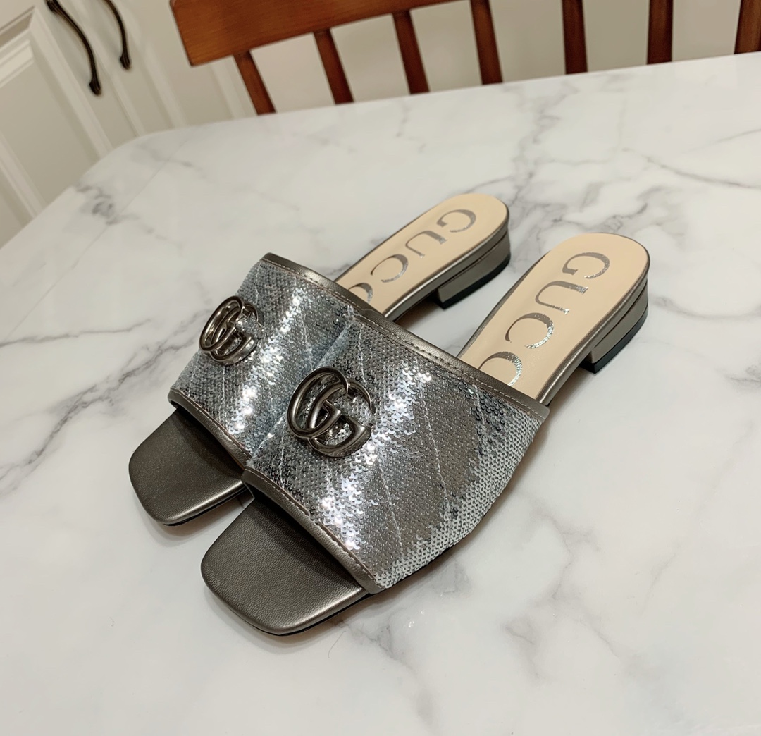 Gucci shoe406