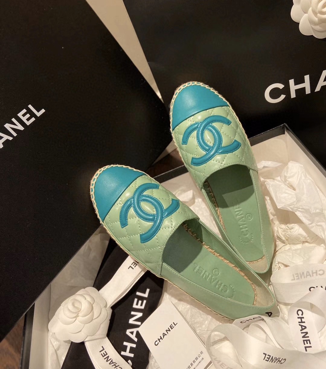 Chanel Shoes436
