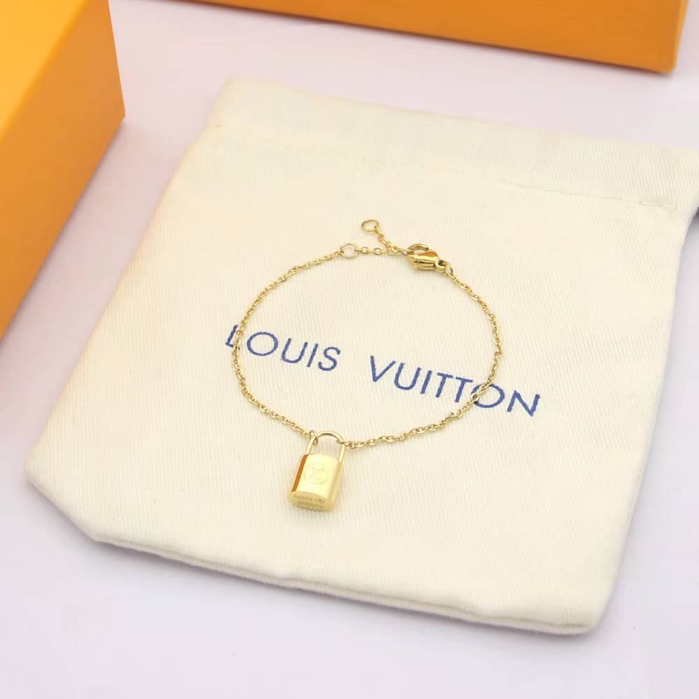 Louis Vuitton Best AAA Replica Bracelet
