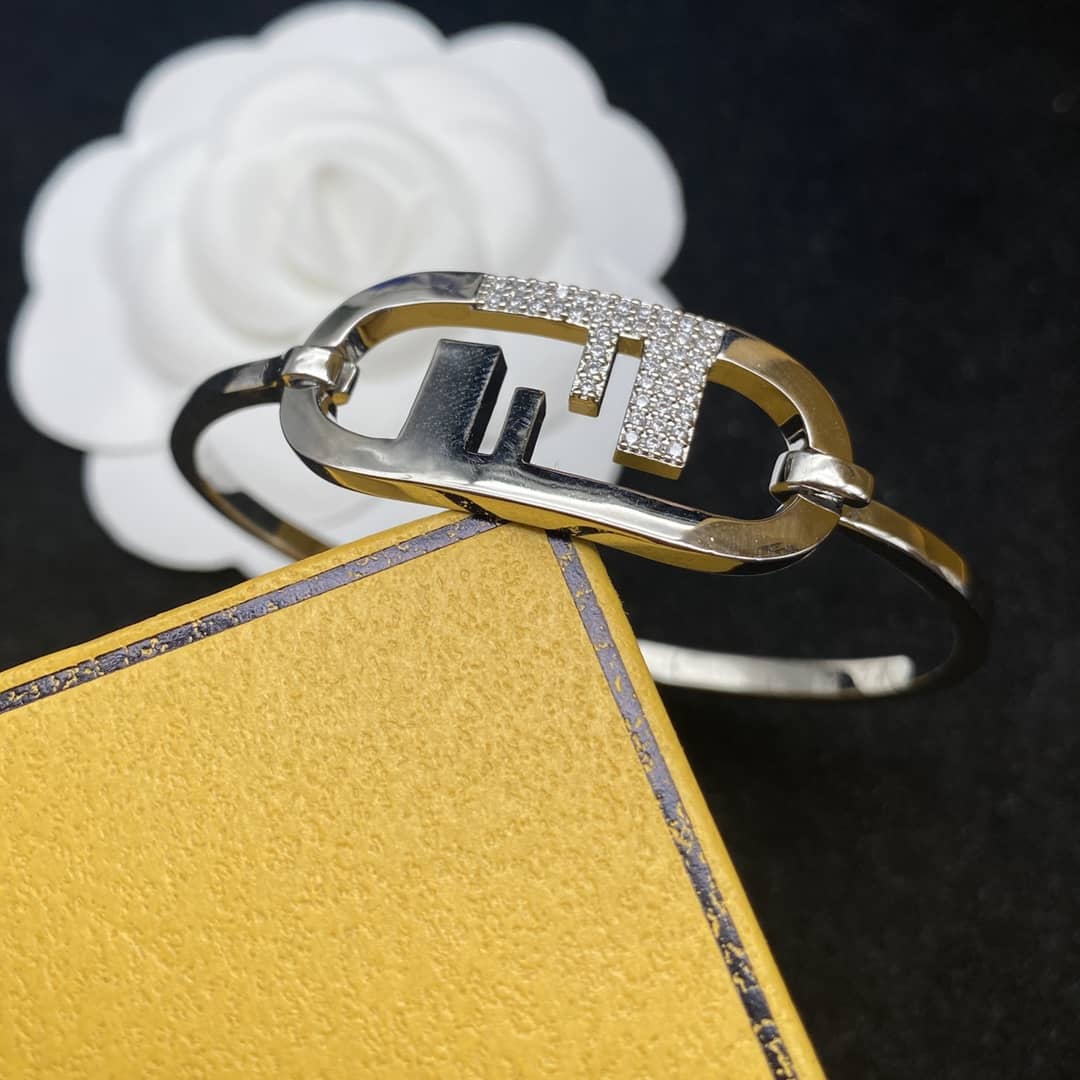 Fendi Designer Bracelet Copy