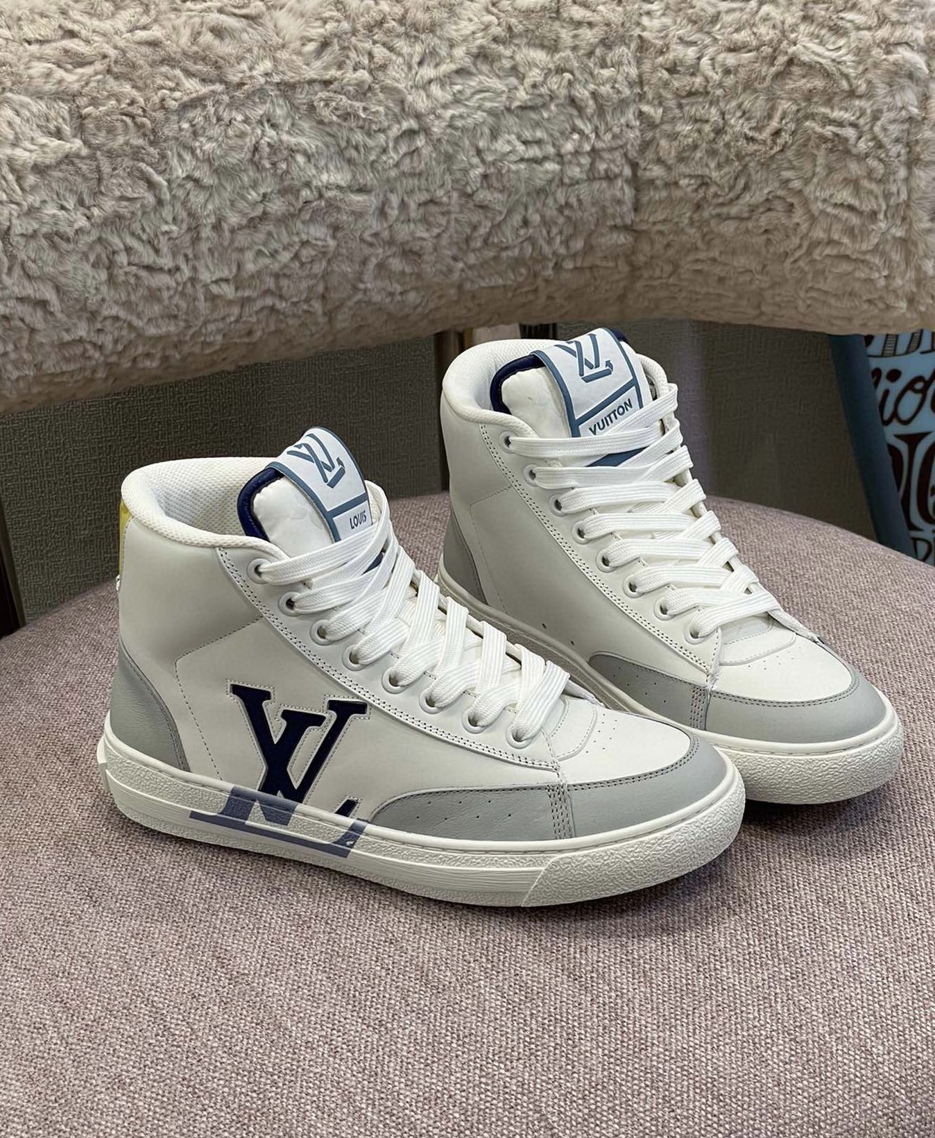LV shoes304
