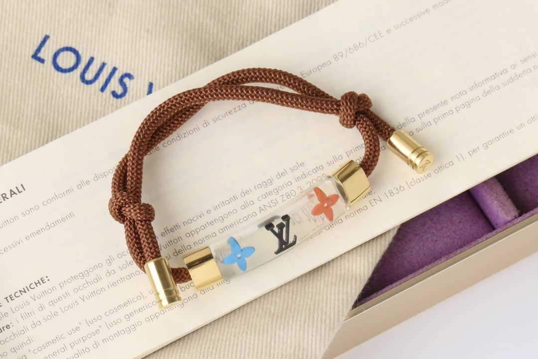 Wholesale Louis Vuitton AAA+ Bracelet