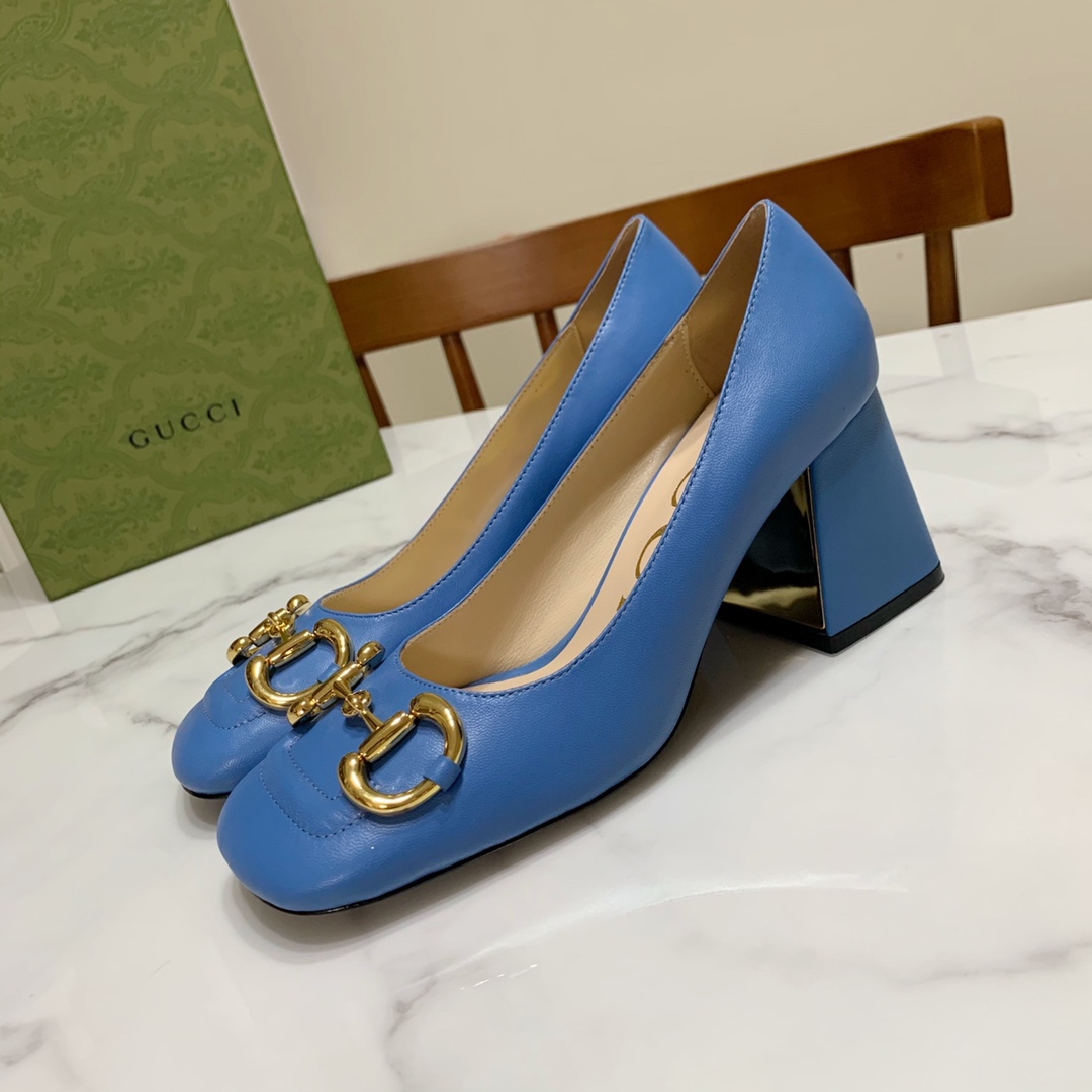 Gucci shoe473